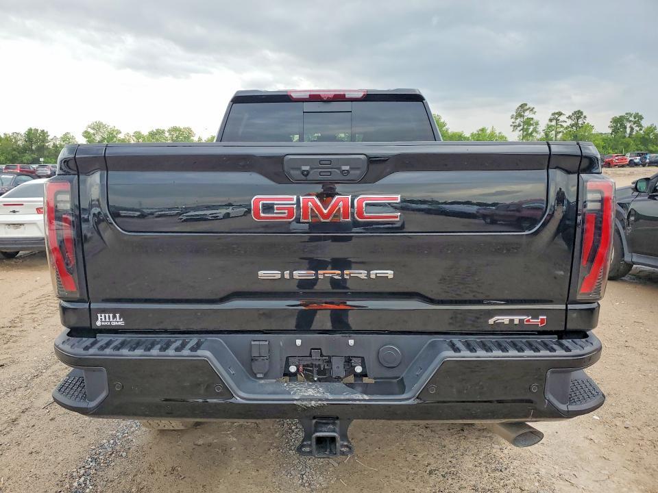 2026 GMC Sierra K2500 AT4