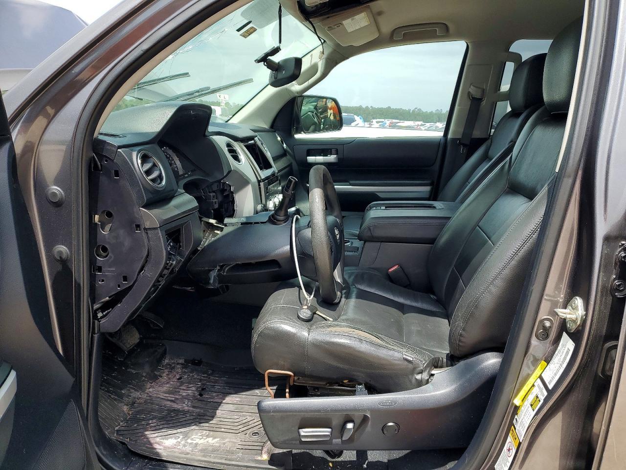2014 Toyota Tundra Crewmax SR5