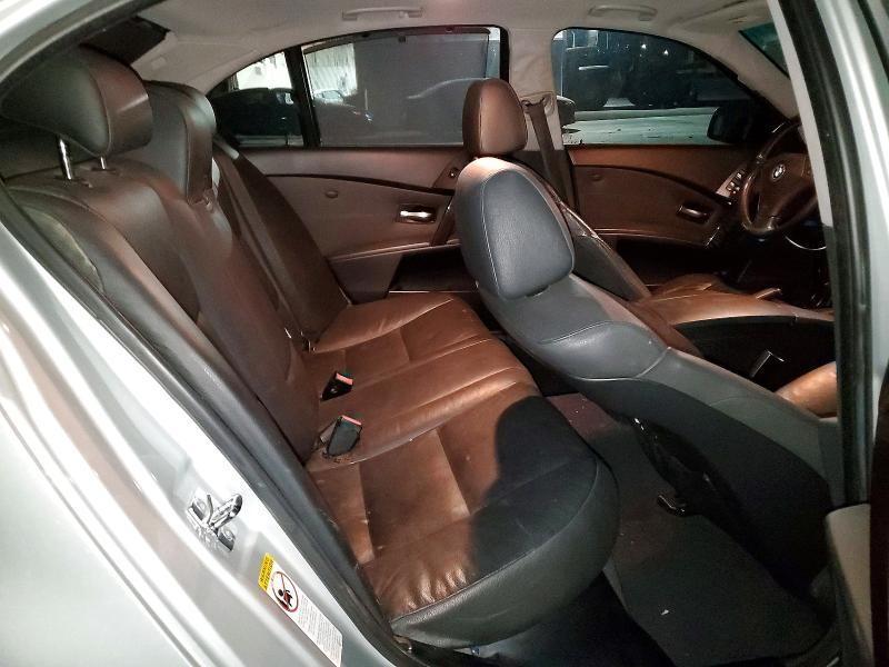 2004 BMW 545 i