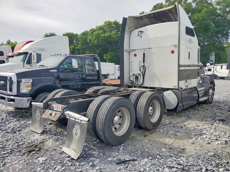 2013 Kenworth T660 Semi Truck
