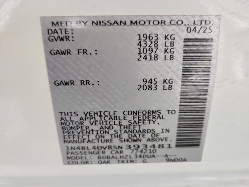 2025 Nissan Altima sv