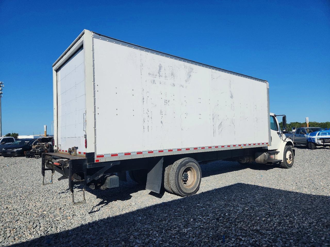 2019 Freigliner 2019 Freightliner Business Class M2 BOX Truck