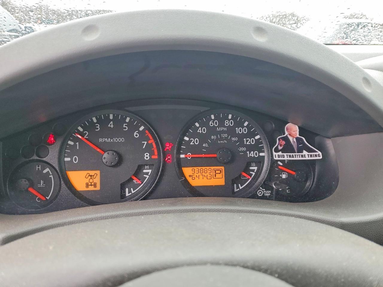 2011 Niss Frontier SV V6