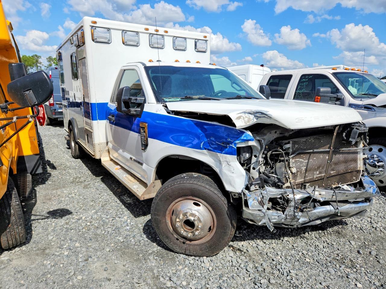 2017 Ford F350 Super Duty Ambulance