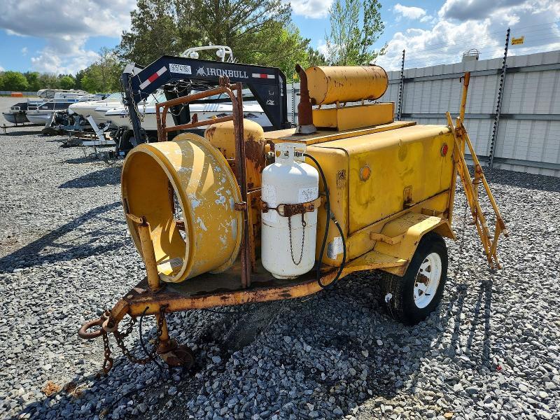 1984 Utility Trailer 1984 Manhole Support Trailer