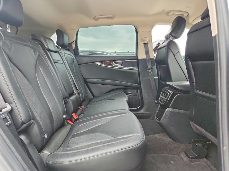 2021 Lincoln Townhouse Nautilus