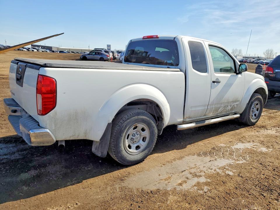 2013 Nissan Frontier s