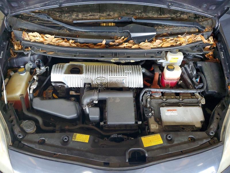 2012 Toyota Prius Plug-in Hybrid Base