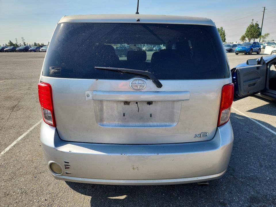 2011 Scion XB