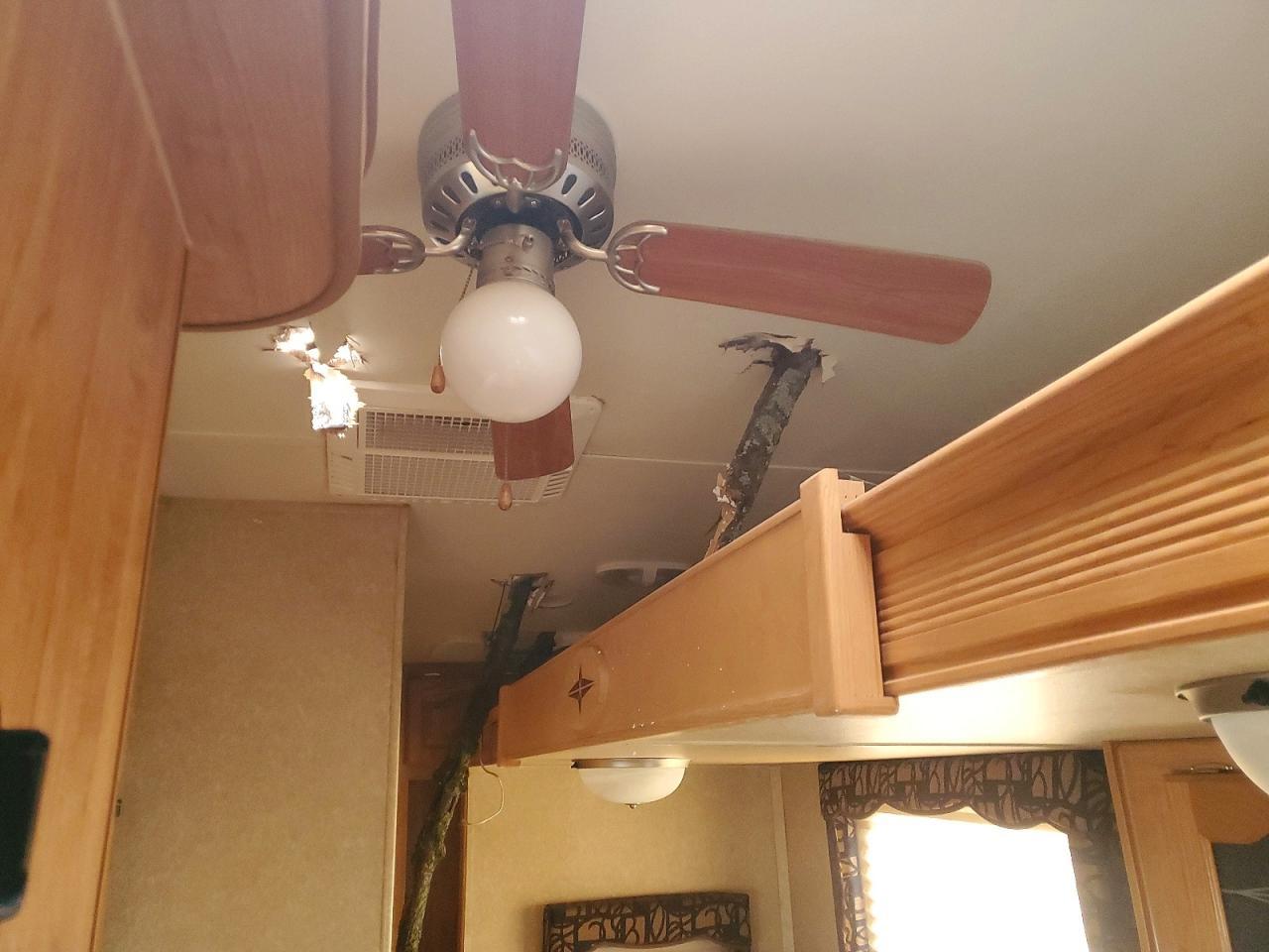 2012 Foresriver 2012 Forest River Rockwood Camper