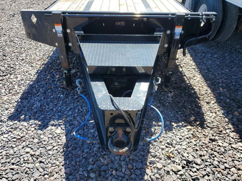 2025 Diamond C Equipment Trailer