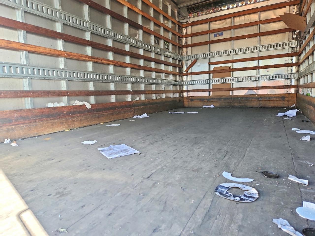 2015 Mitsubishi Medium DUTY/BOX Trucks