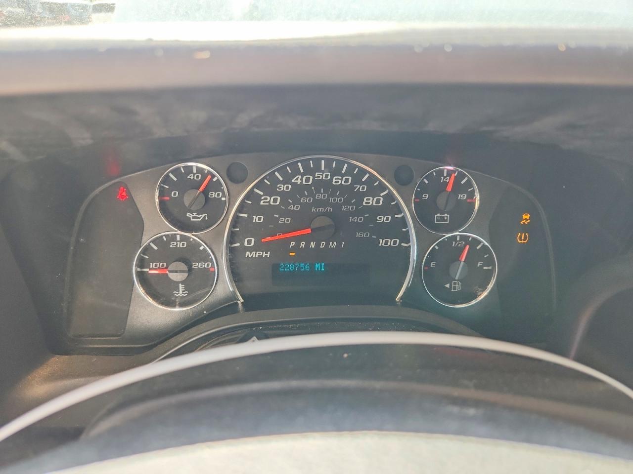 2019 Chev Express G3500