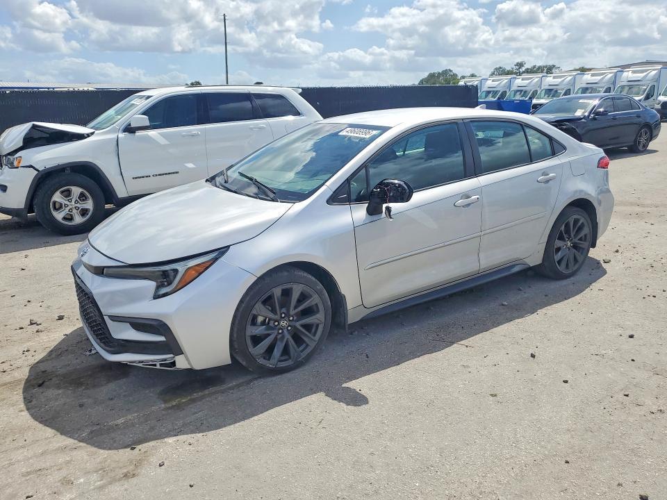 2023 Toyota Corolla se