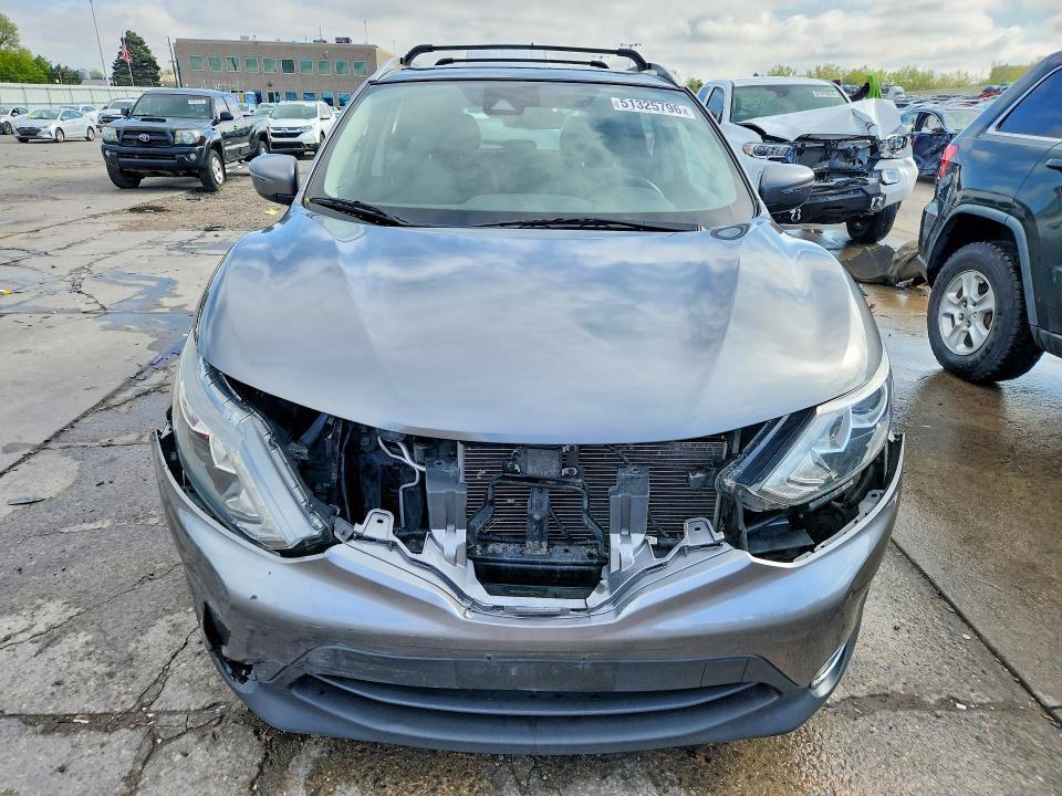 2019 Nissan Rogue Sport sv