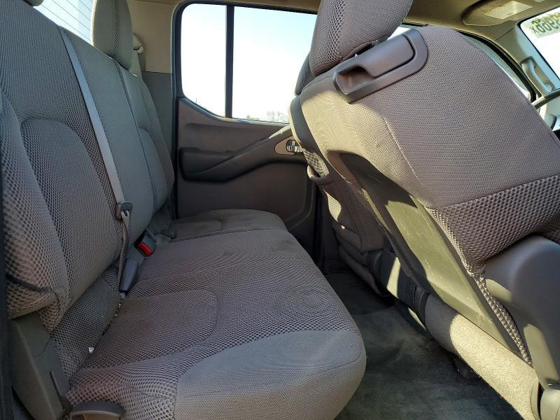 2012 Nissan Frontier SV V6