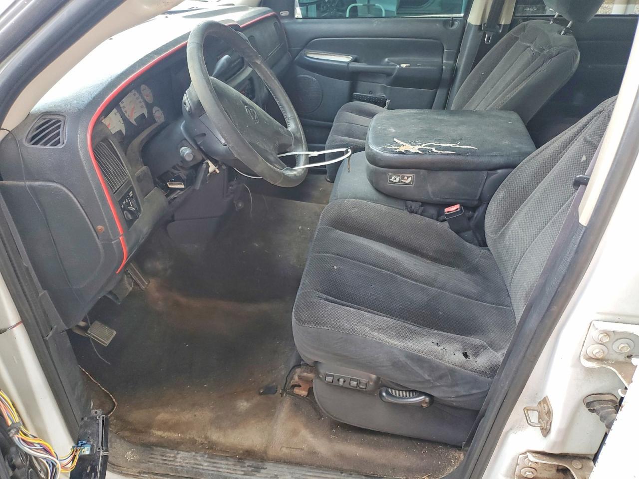 2003 Dodge RAM 1500 ST