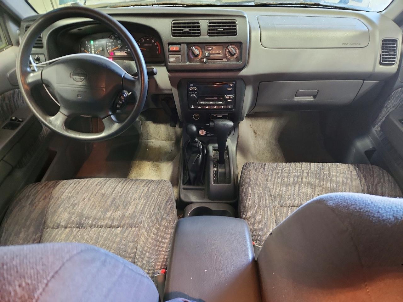 1999 Nissan Frontier XE-V6