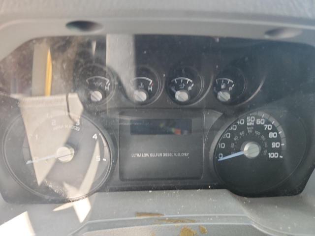 2015 Ford F750 box Truck