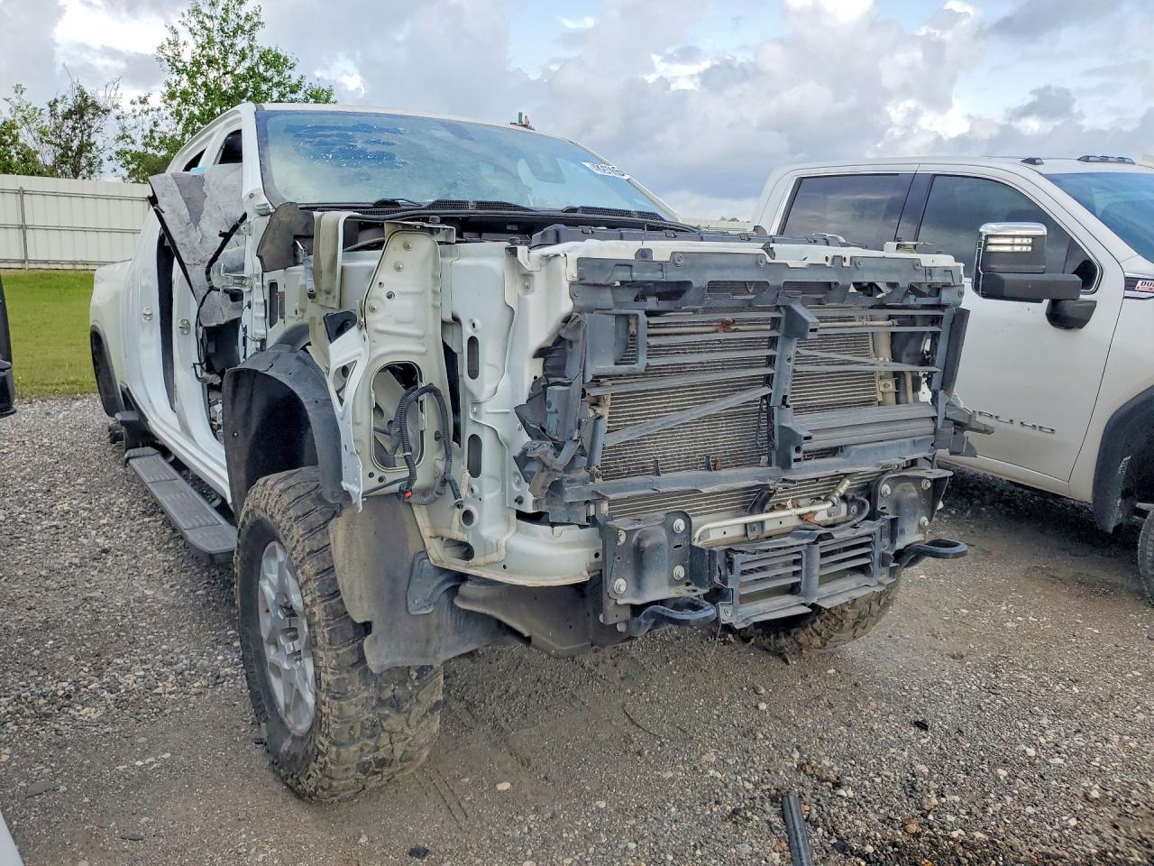 2022 Chevrolet Silverado HD LT