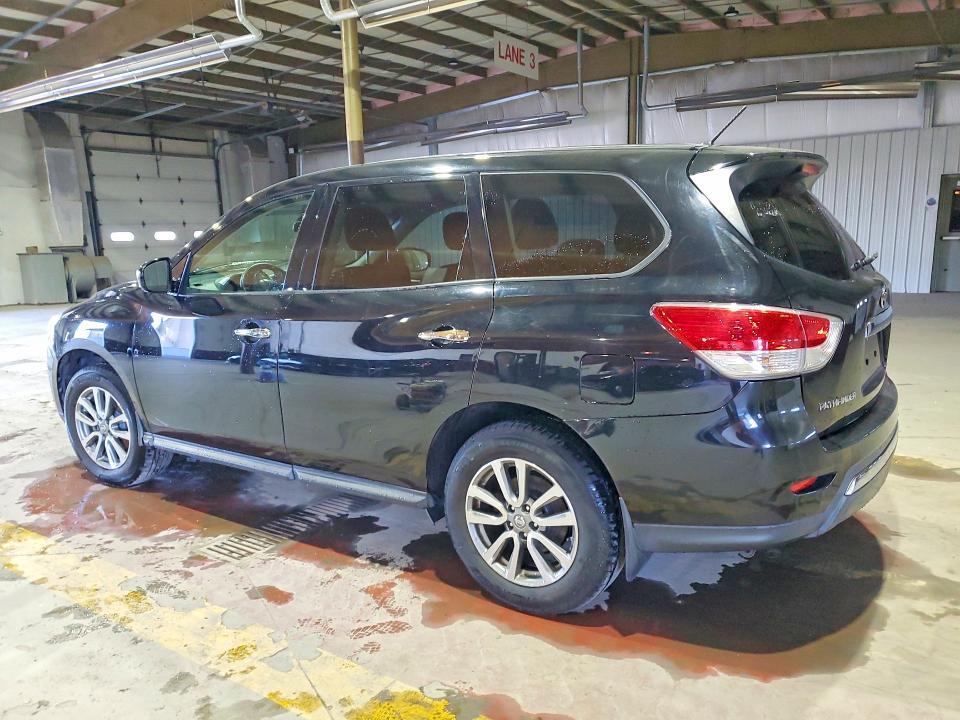 2013 Nissan Pathfinder s