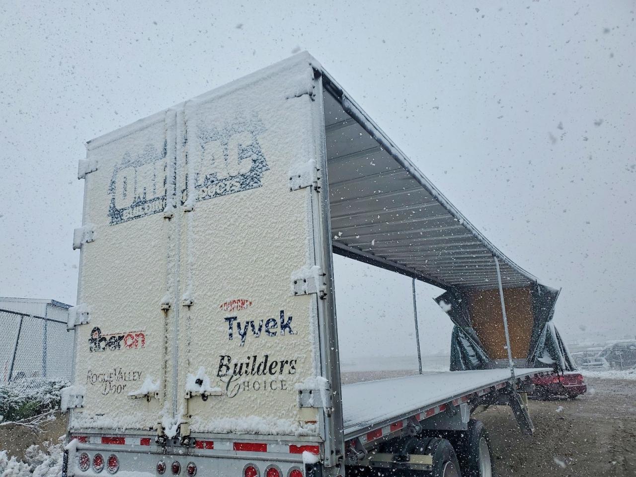 2019 Western Trailers 2022 Western Side Curtain Trailer