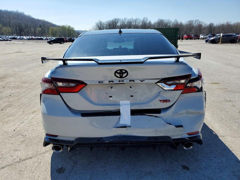 2021 Toyota Camry trd