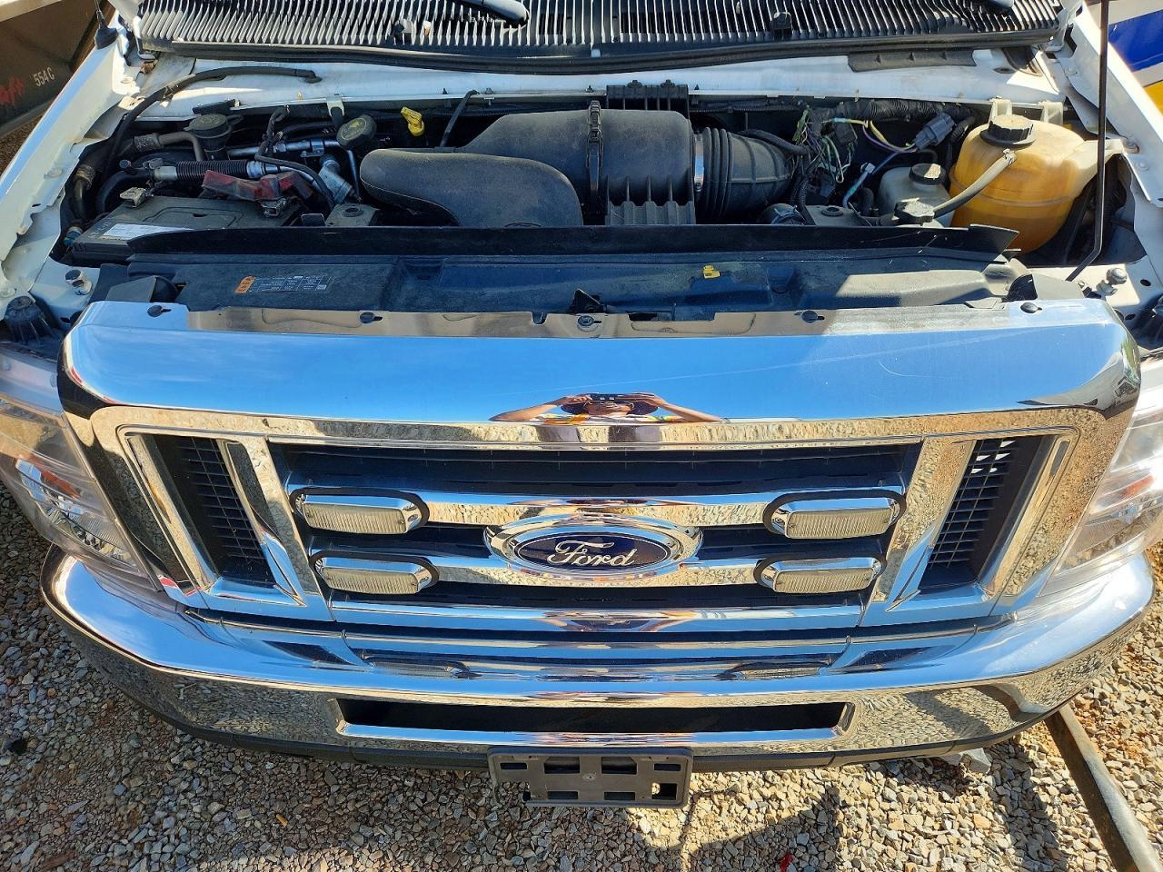 2018 Ford E450 Truck Cab AND Chassis