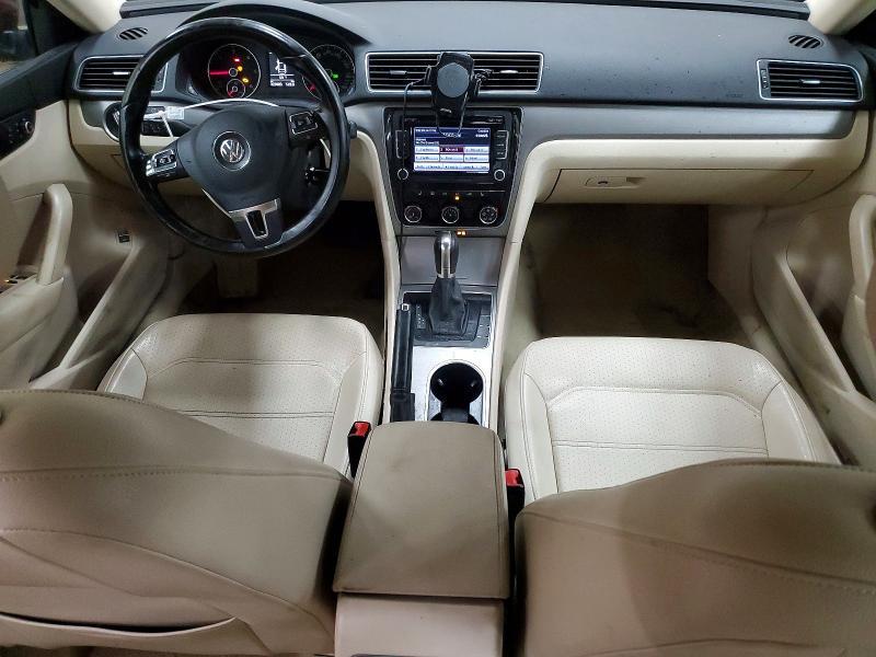 2014 Volkswagen Passat se