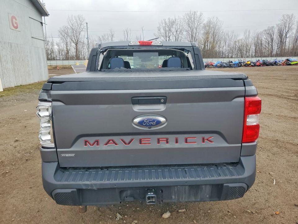 2022 Ford Maverick XL