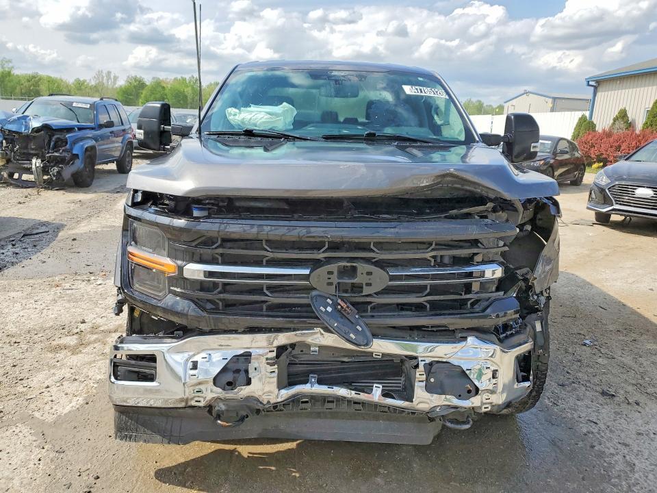 2024 Ford F150 XLT
