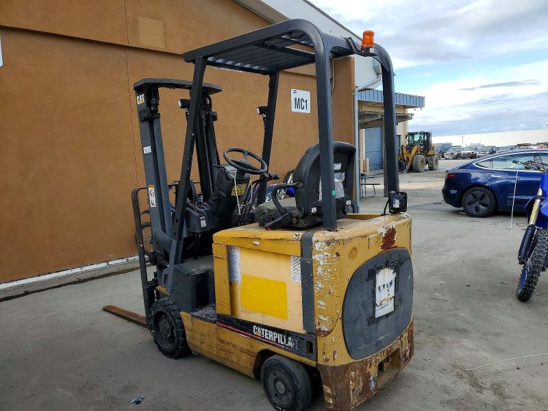 2002 Caterillar 2002 Caterpillar Forklift