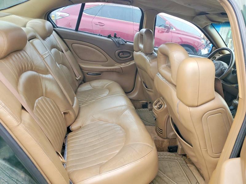 2000 Pontiac Bonneville sle