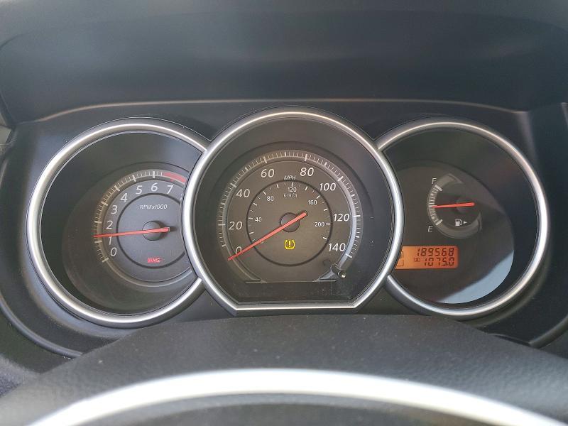 2011 Nissan Versa 1.8 s