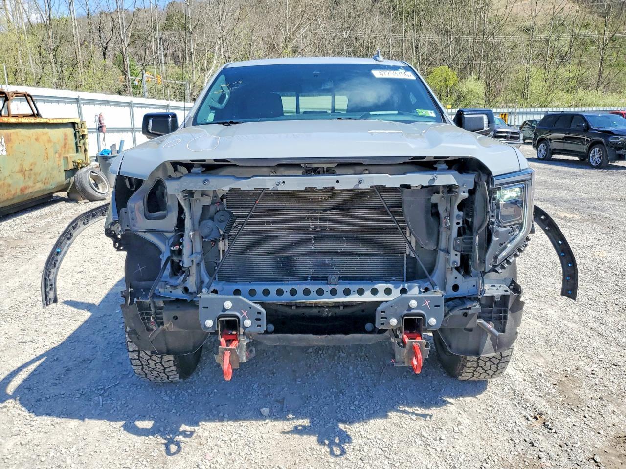 2025 GMC Sierra K1500 AT4