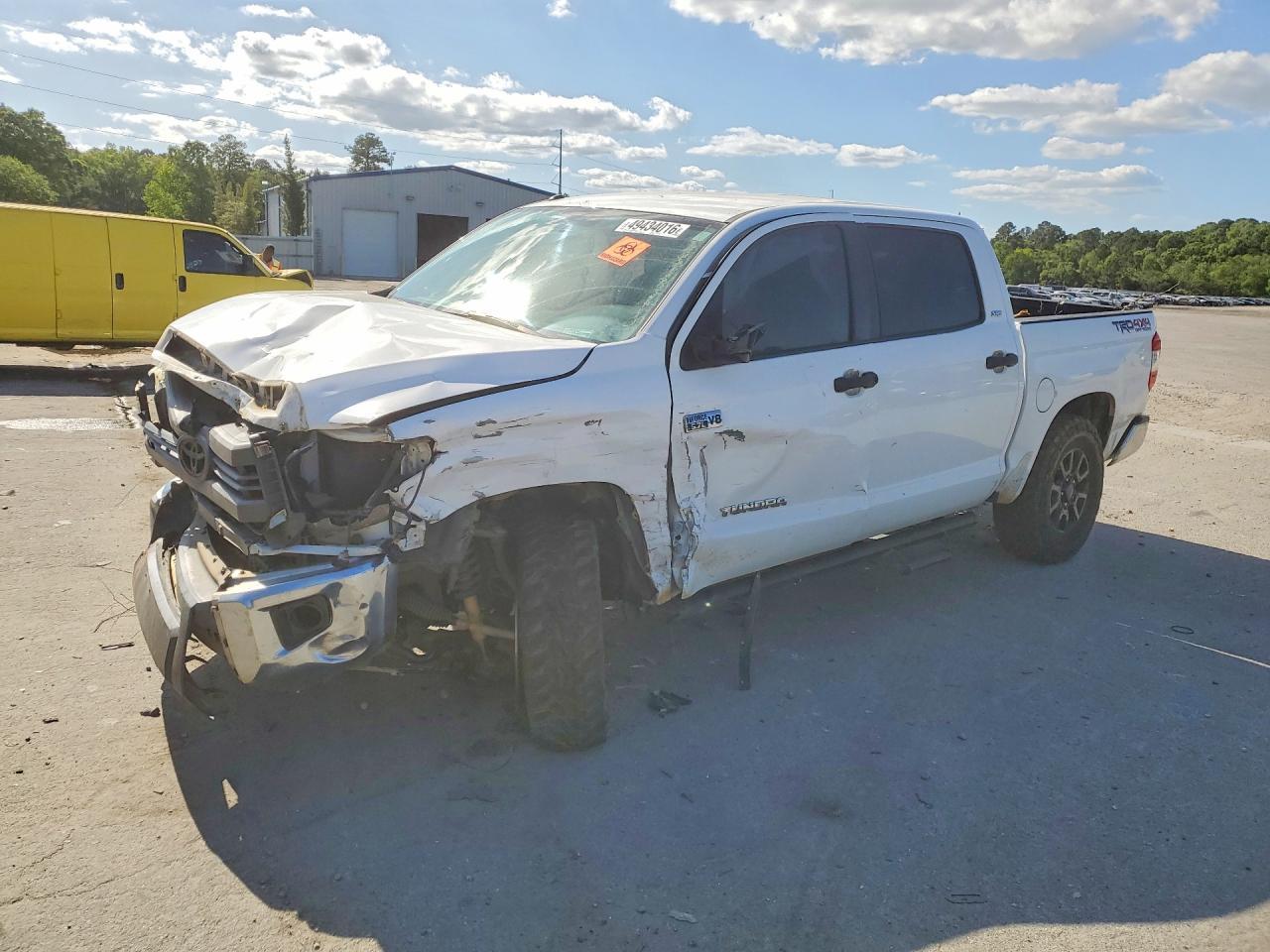 2014 Toyota Tundra Crewmax SR5