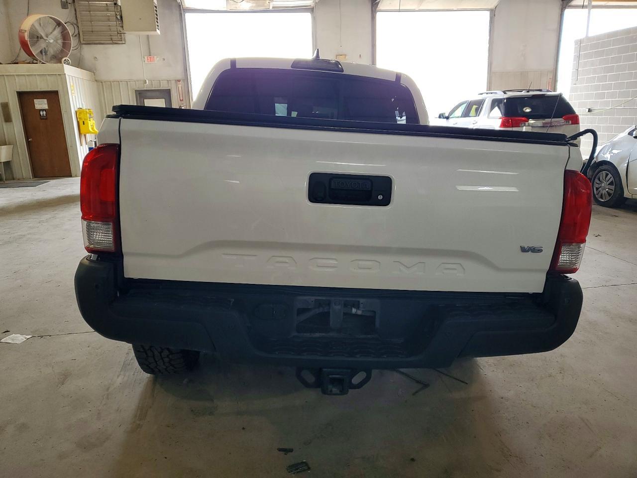 2016 Toyota Tacoma TRD Sport