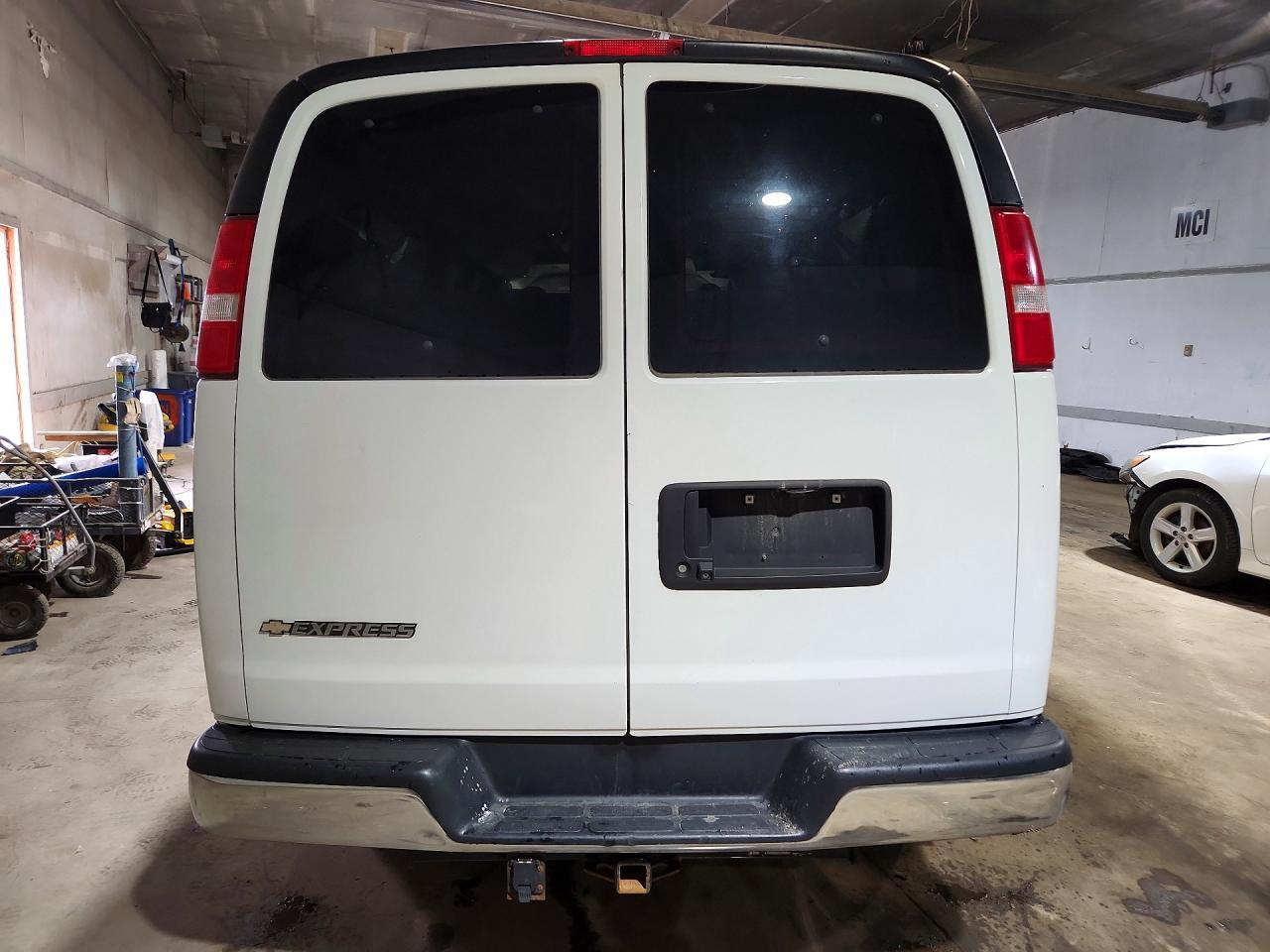 2019 Chevrolet Express G3500 LT