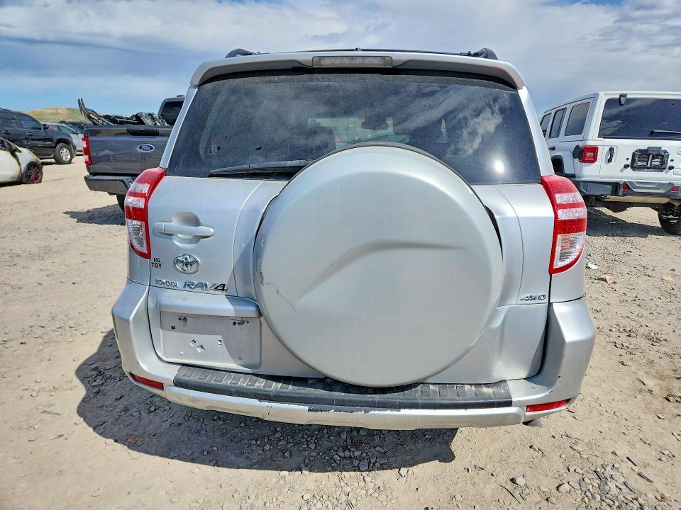 2009 Toyota Rav4 Adventure