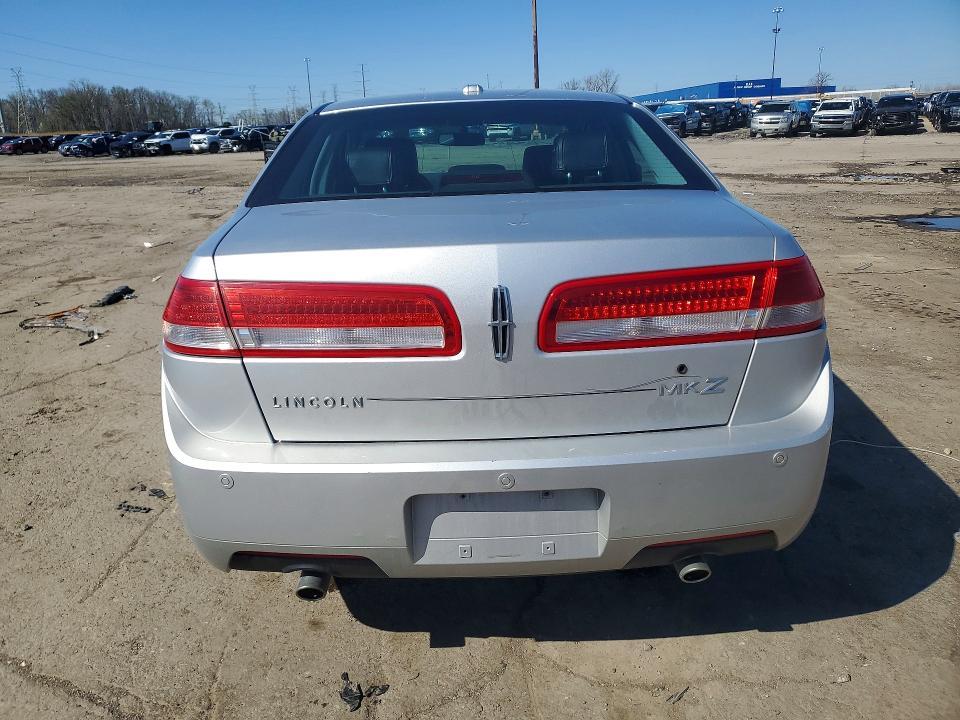 2012 Lincoln MKZ