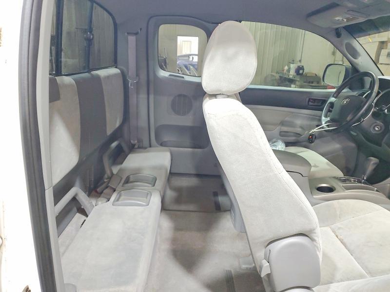 2005 Toyota Tacoma Prerunner Access cab