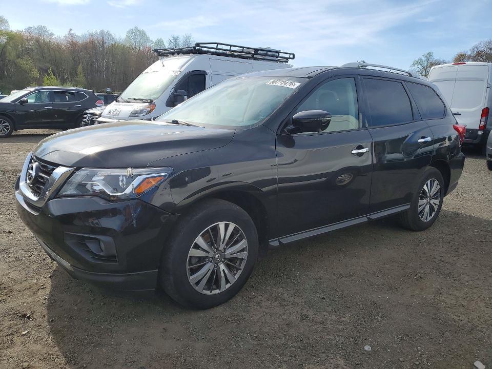 2018 Nissan Pathfinder sl