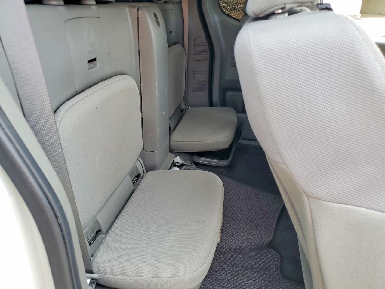 2019 Nissan Frontier S