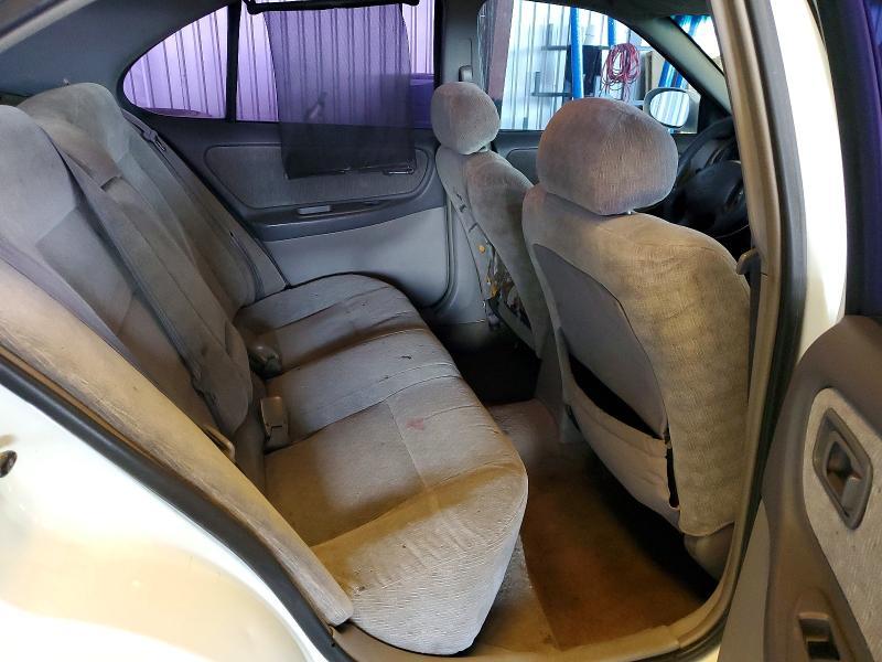 2000 Nissan Altima xe