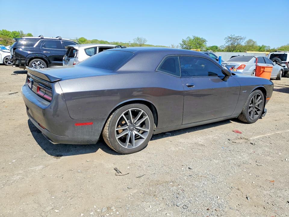 2023 Dodge Challenger r