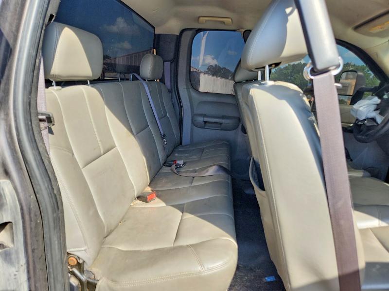 2011 Chevrolet Silverado K2500 Heavy Duty
