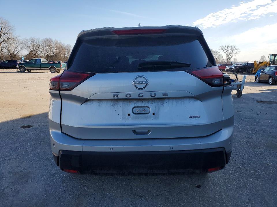 2025 Nissan Rogue sv