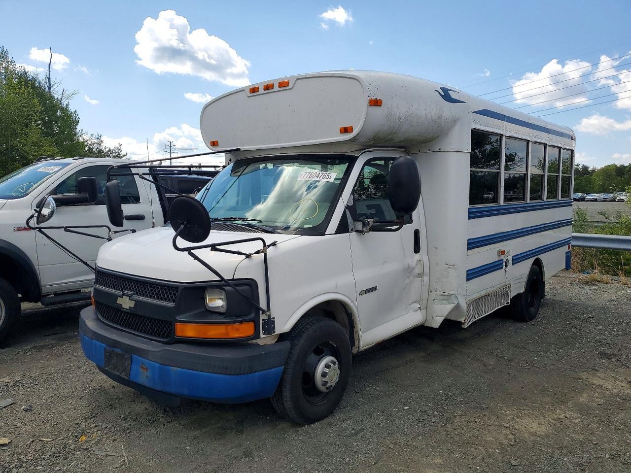 2005 Chevrolet 2005 Chev Express Cutaw