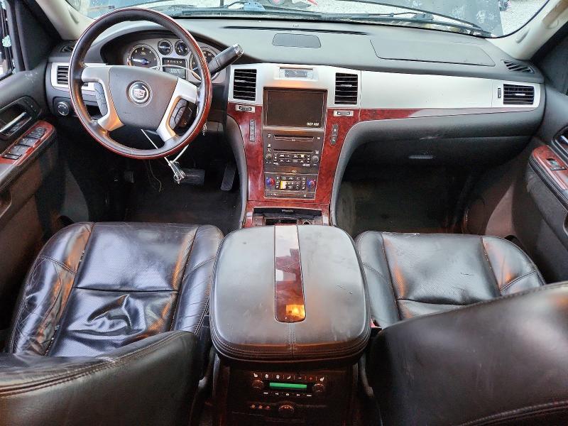 2010 Cadillac Escalade Premium