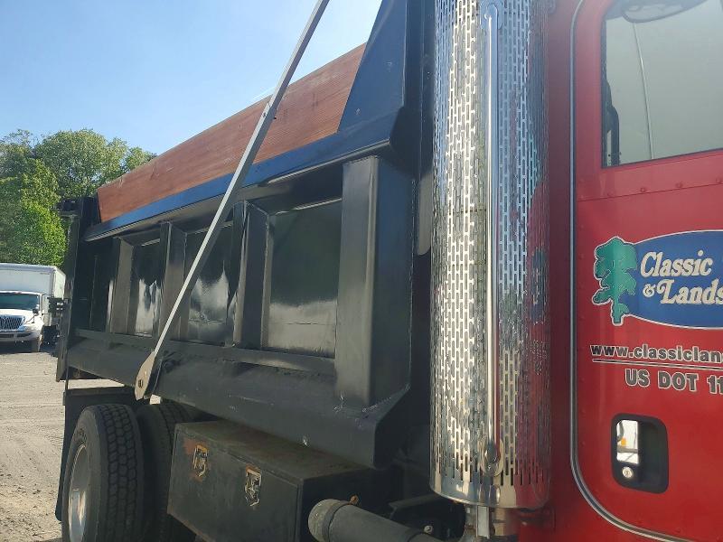 2009 Peterbilt 335 Dump Truck